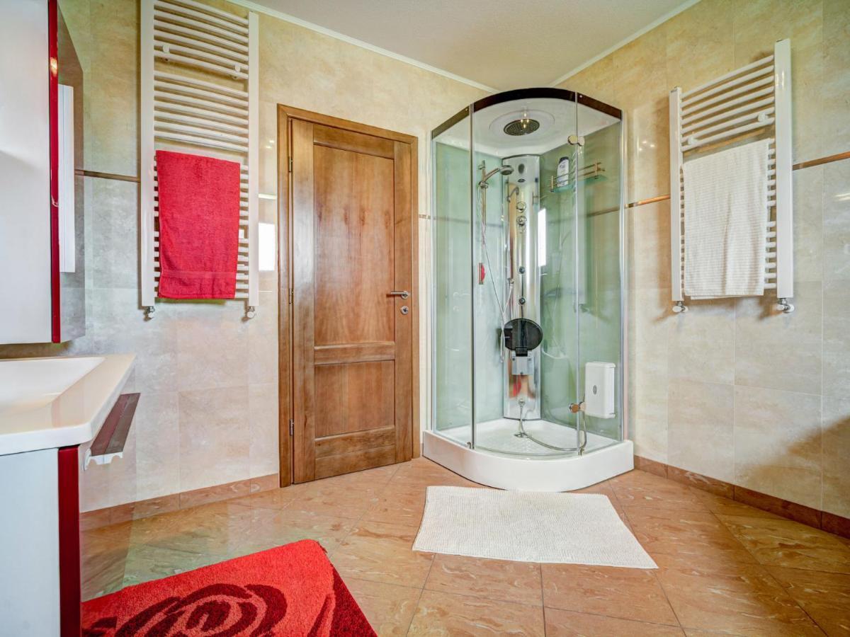 Apartment Tommy-2 By Interhome Kmeti Esterno foto