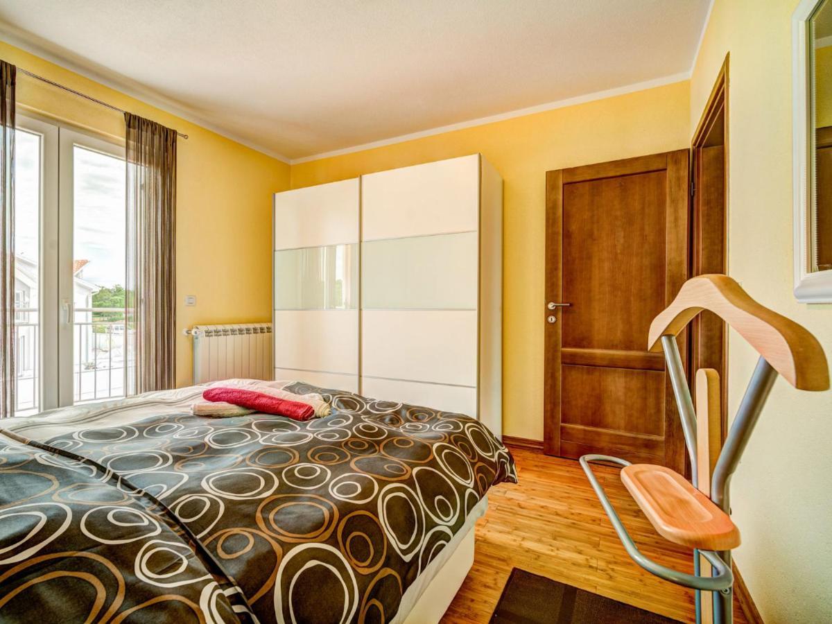Apartment Tommy-2 By Interhome Kmeti Esterno foto